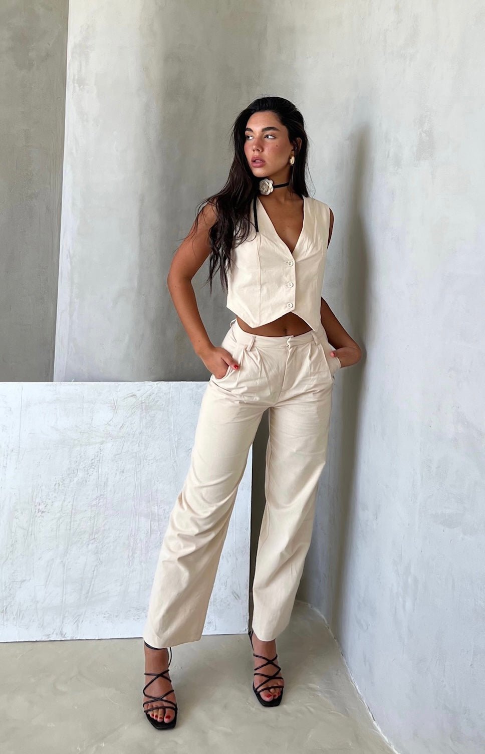 ARIAN SUIT