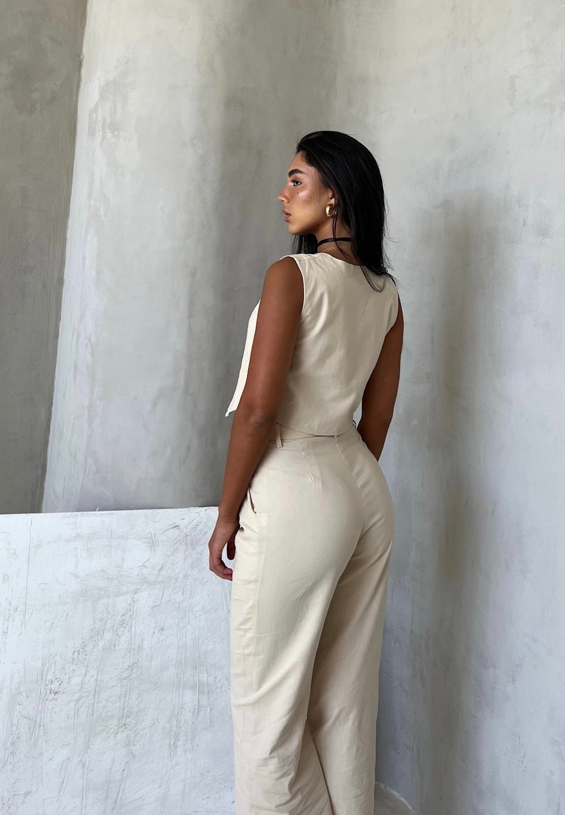 ARIAN SUIT