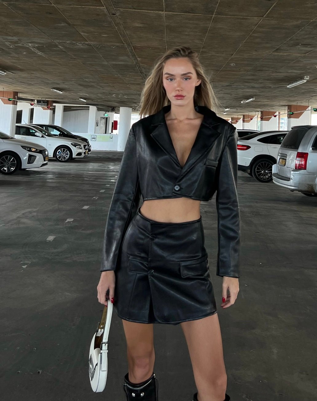 LEXSY SUIT