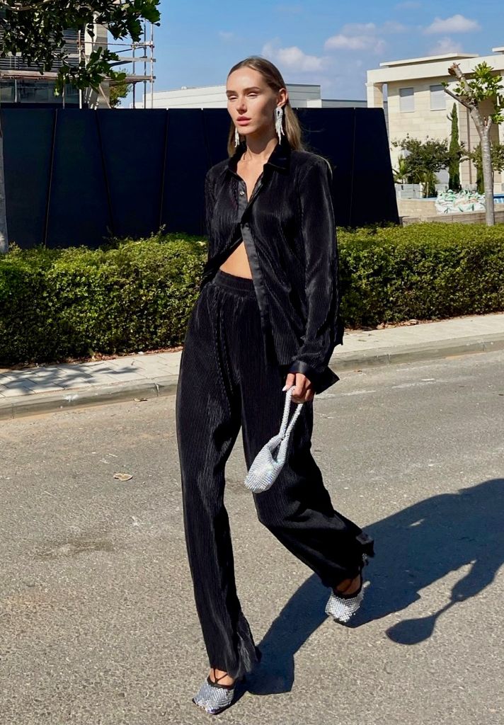SOFYA SUIT