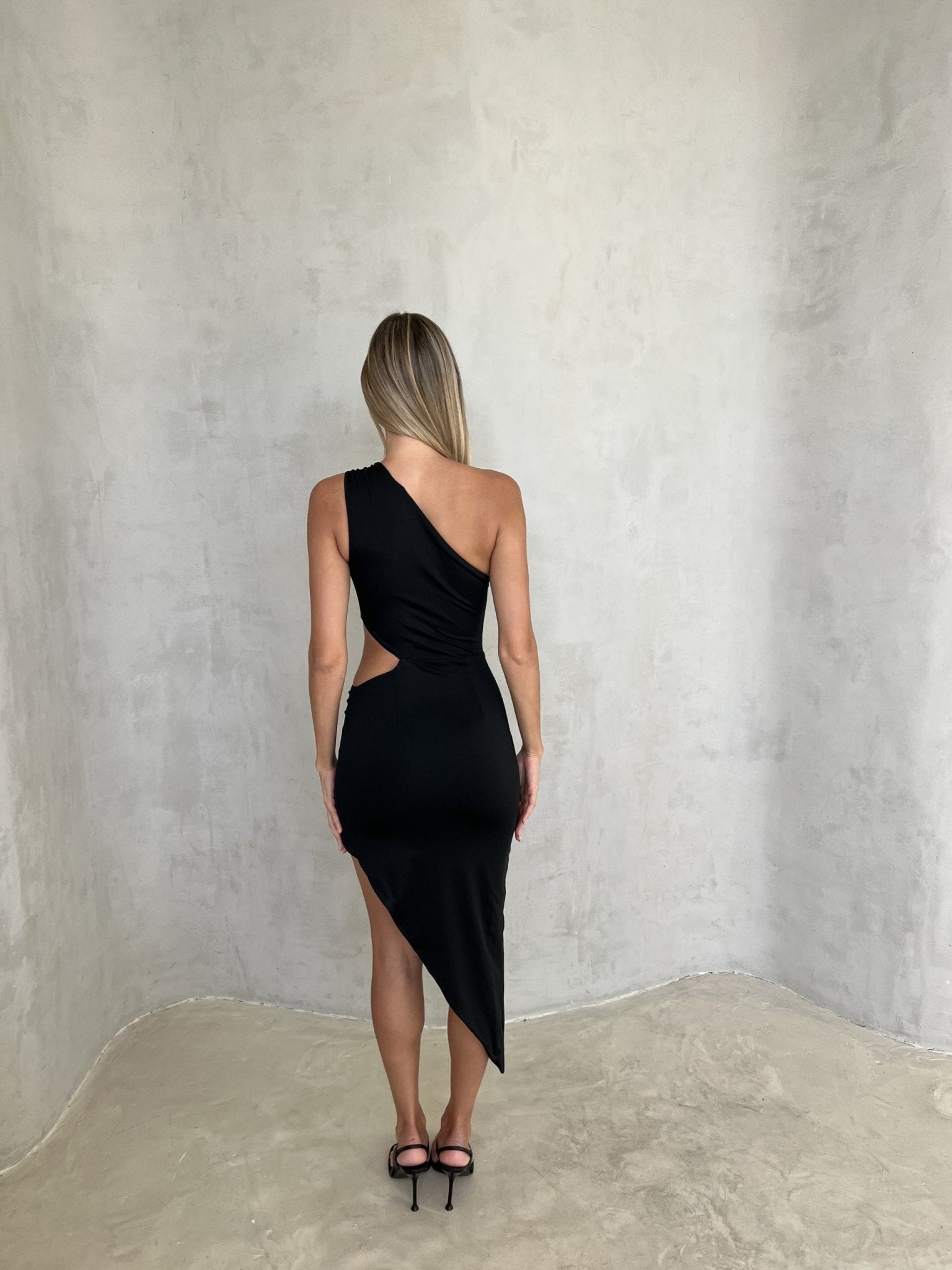 OR DRESS